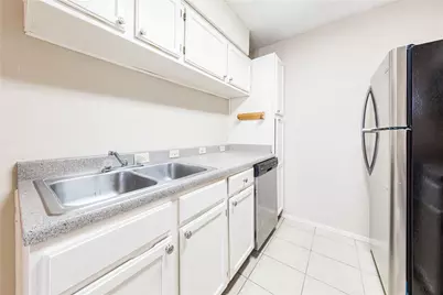 3115 Helms Street #108, Austin, TX 78705 - Photo 7