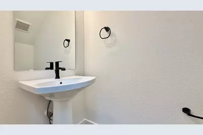1016 Brickell Loop #B, Austin, TX 78744 - Photo 21