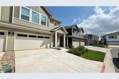 1016 Brickell Loop #B, Austin, TX 78744 - Photo 3