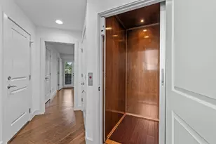 6533 E Hill Dr, Austin, TX 78731 - Photo 29