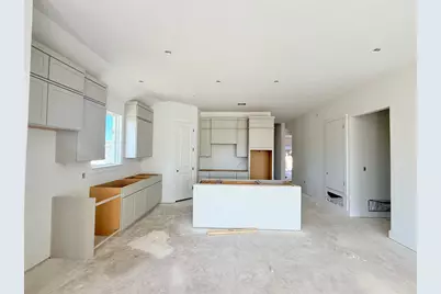 250 San Saba Drive, Buda, TX 78610 - Photo 5