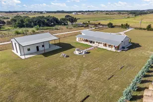 974 Co Rd 223, Florence, TX 76527 - Photo 33