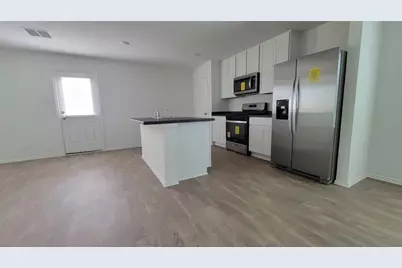 156 Bull Lake Circle, Buda, TX 78610 - Photo 5