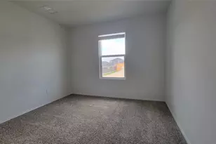 156 Bull Lake Cir, Buda, TX 78610 - Photo 15