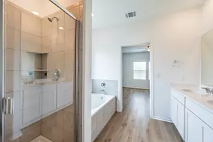 10217 Prague Ct, Austin, TX 78747 - Photo 17