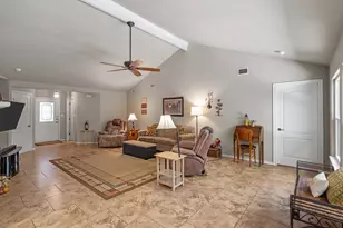 20307 Highland Lake Dr, Lago Vista, TX 78645 - Photo 13