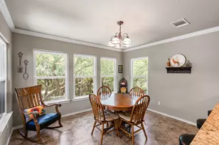 20307 Highland Lake Dr, Lago Vista, TX 78645 - Photo 9