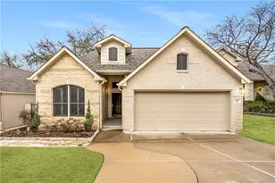 27 Troon Dr, Lakeway, TX 78738 - Photo 1