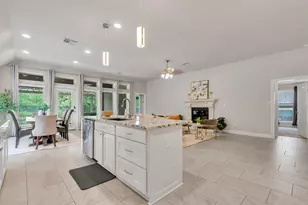 6117 Lake Teravista Way, Georgetown, TX 78626 - Photo 15