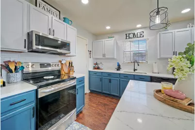 370 Holly Grove Street, Kyle, TX 78640 - Photo 17