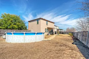 370 Holly Grove St, Kyle, TX 78640 - Photo 7