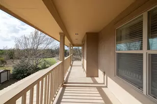 204 Skyline Rd, Georgetown, TX 78628 - Photo 33
