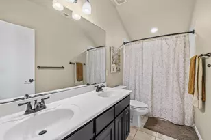 204 Skyline Rd, Georgetown, TX 78628 - Photo 31