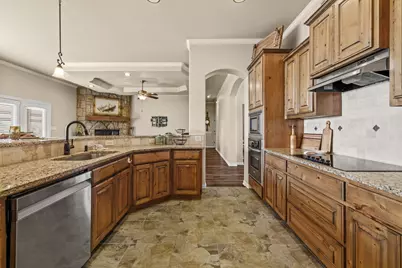 204 Skyline Road, Georgetown, TX 78628 - Photo 19