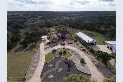 204 Skyline Road, Georgetown, TX 78628 - Photo 3