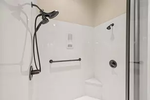 204 Skyline Rd, Georgetown, TX 78628 - Photo 25