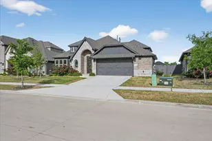7213 Cherry Blossom Ln, Aubrey, TX 76227 - Photo 25