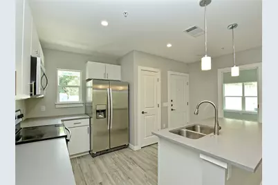 102 Blue Ridge Trail #2, West Lake Hills, TX 78746 - Photo 1