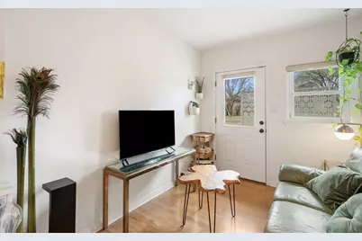 3308 Catalina Drive, Austin, TX 78741 - Photo 31