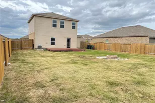 1579 Violet Ln, Kyle, TX 78640 - Photo 17