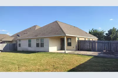 1000 Farm House Cove, Hutto, TX 78634 - Photo 17