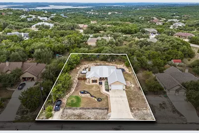711 Monarch, Canyon Lake, TX 78133 - Photo 3