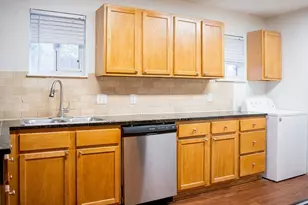 2841 San Gabriel St, Austin, TX 78705 - Photo 21