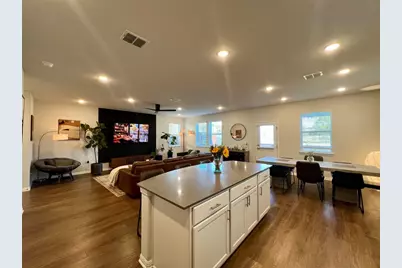 11305 Sentinel Drive, Austin, TX 78747 - Photo 13