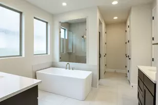 800 High Smt Dr, Georgetown, TX 78628 - Photo 11