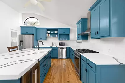 13805 Skyline Drive, Austin, TX 78732 - Photo 11