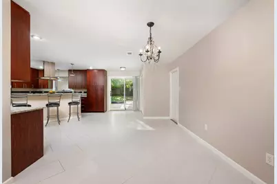 11502 Oakwood Drive, Austin, TX 78753 - Photo 9