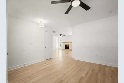 1512 W Mesa Park Drive, Round Rock, TX 78664 - Photo 9