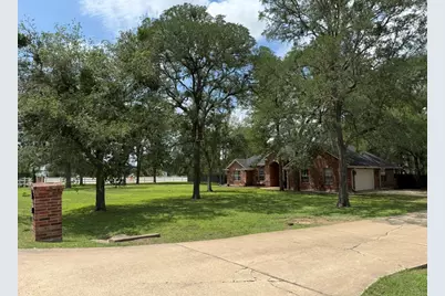 104 Spring Branch, Bastrop, TX 78602 - Photo 3