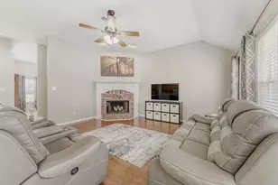 104 Spring Branch, Bastrop, TX 78602 - Photo 13