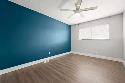 6410 Chimney Creek Circle #B, Austin, TX 78723 - Photo 13