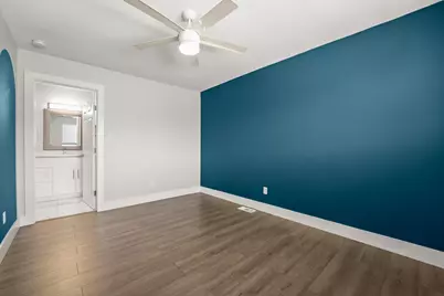 6410 Chimney Creek Circle #B, Austin, TX 78723 - Photo 15