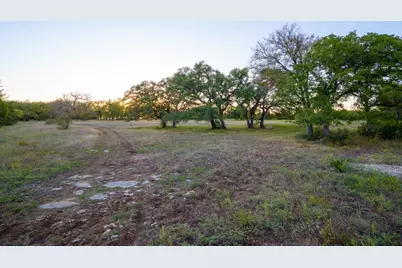 12737 Silver Creek Road, Dripping Springs, TX 78620 - Photo 29