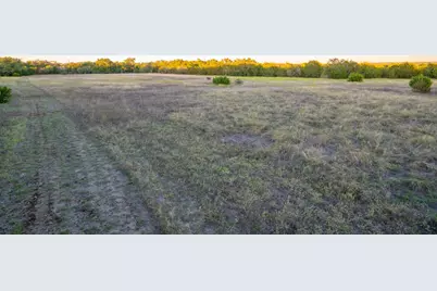 12737 Silver Creek Road, Dripping Springs, TX 78620 - Photo 27