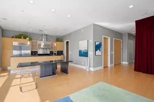 555 E 5th St, Austin, TX 78701 - Photo 9