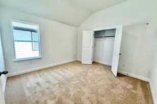 5841 Marsh Ln, Buda, TX 78610 - Photo 13