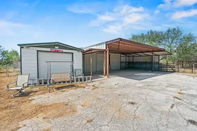 1951 Dowdy Road, Seguin, TX 78155 - Photo 27