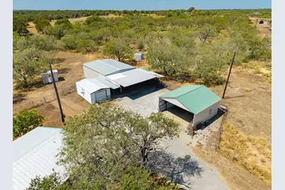 1951 Dowdy Road, Seguin, TX 78155 - Photo 35