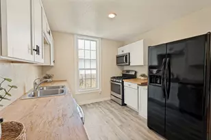 1012 Dailey St, San Marcos, TX 78666 - Photo 9