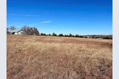 333 Spring Valley Street, Hutto, TX 78634 - Photo 7