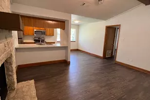103 S Kaupo Dr, Bastrop, TX 78602 - Photo 5