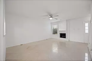 8400 Jamestown Dr, Austin, TX 78758 - Photo 17