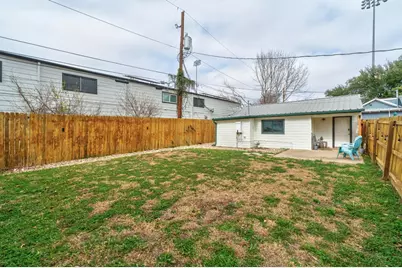 4610 Avenue B #B, Austin, TX 78751 - Photo 21
