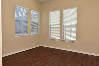914 W 26th Street #304, Austin, TX 78705 - Photo 21