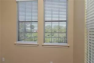 914 W 26th St, Austin, TX 78705 - Photo 23