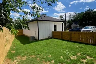 116 Field St, Luling, TX 78648 - Photo 13